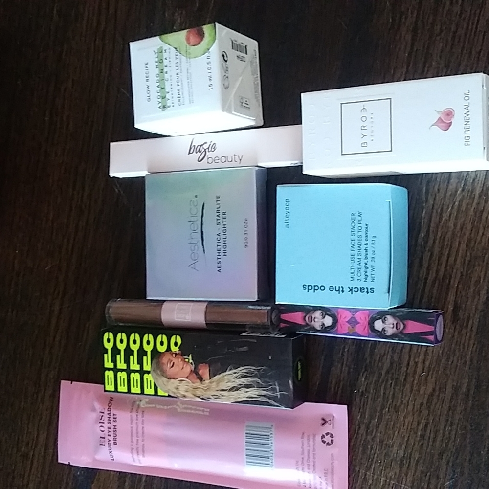 Makeup/ skin care lot
